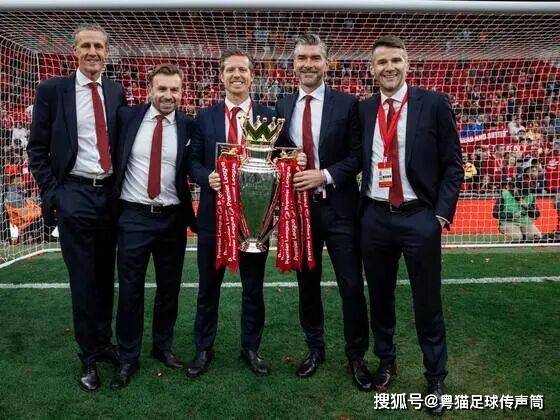 熟人好办活！利物浦新总监锁定“回马枪”沃德，当年为了砸下麦卡硬是推迟离队