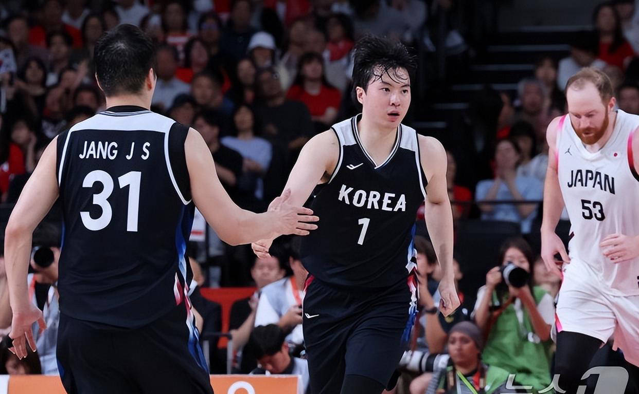 高下立判!李贤重放弃百万年薪 追逐NBA梦想不忘初心