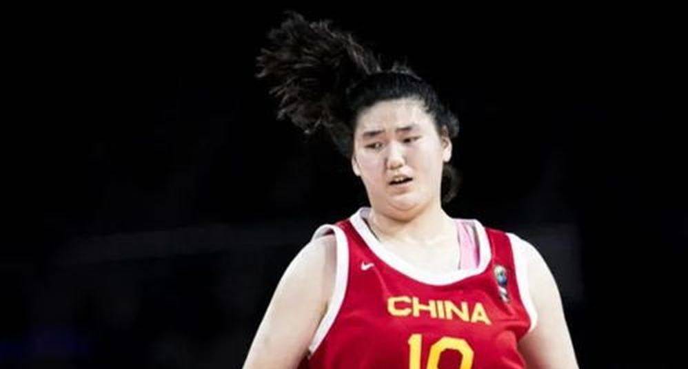 9月27日：中国女篮惨败韩国三分全失仅张子宇篮下得分有效！韩队靠速度投赢高度