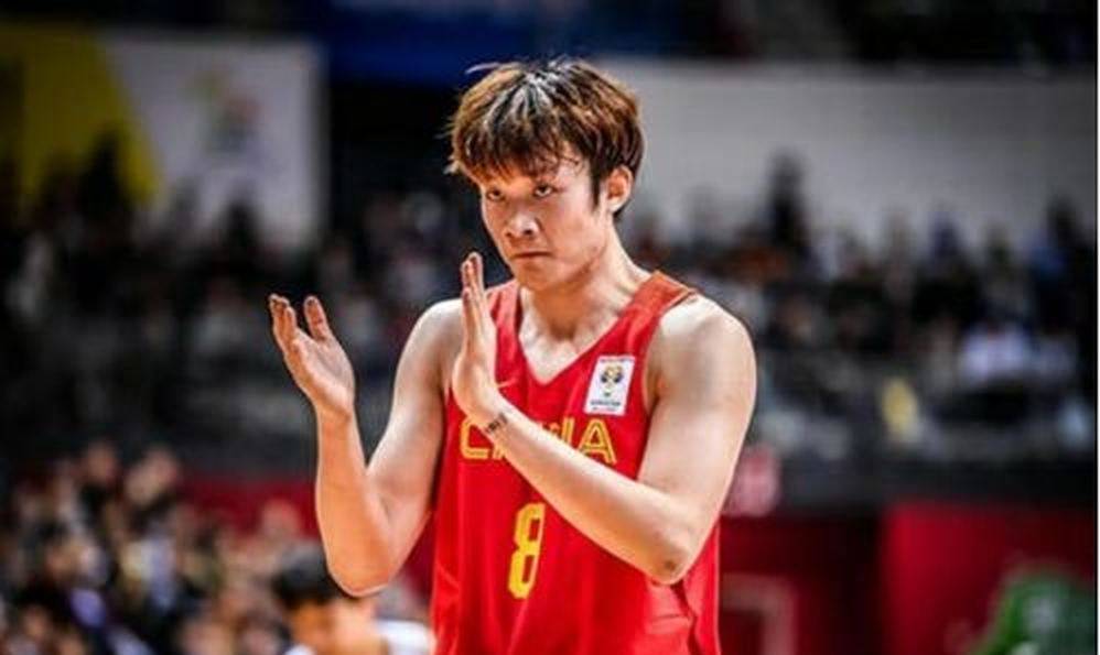 9月28日：王俊杰亚运会表现低迷后未赴美训练先回江苏：中秋与亲友团聚，生活不止篮球