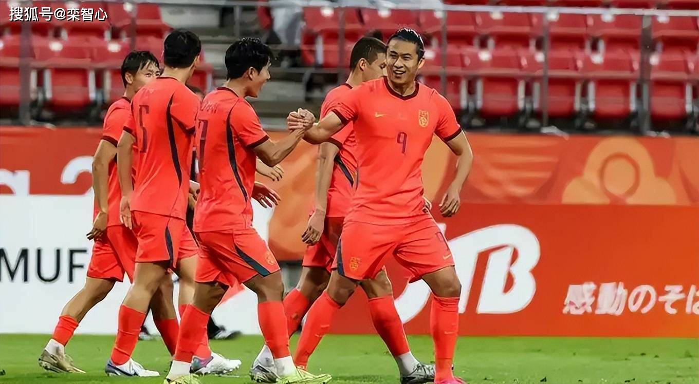 原创
            中国男足＋女足皆杀进半决赛！面对韩国＋朝鲜都极其困难！