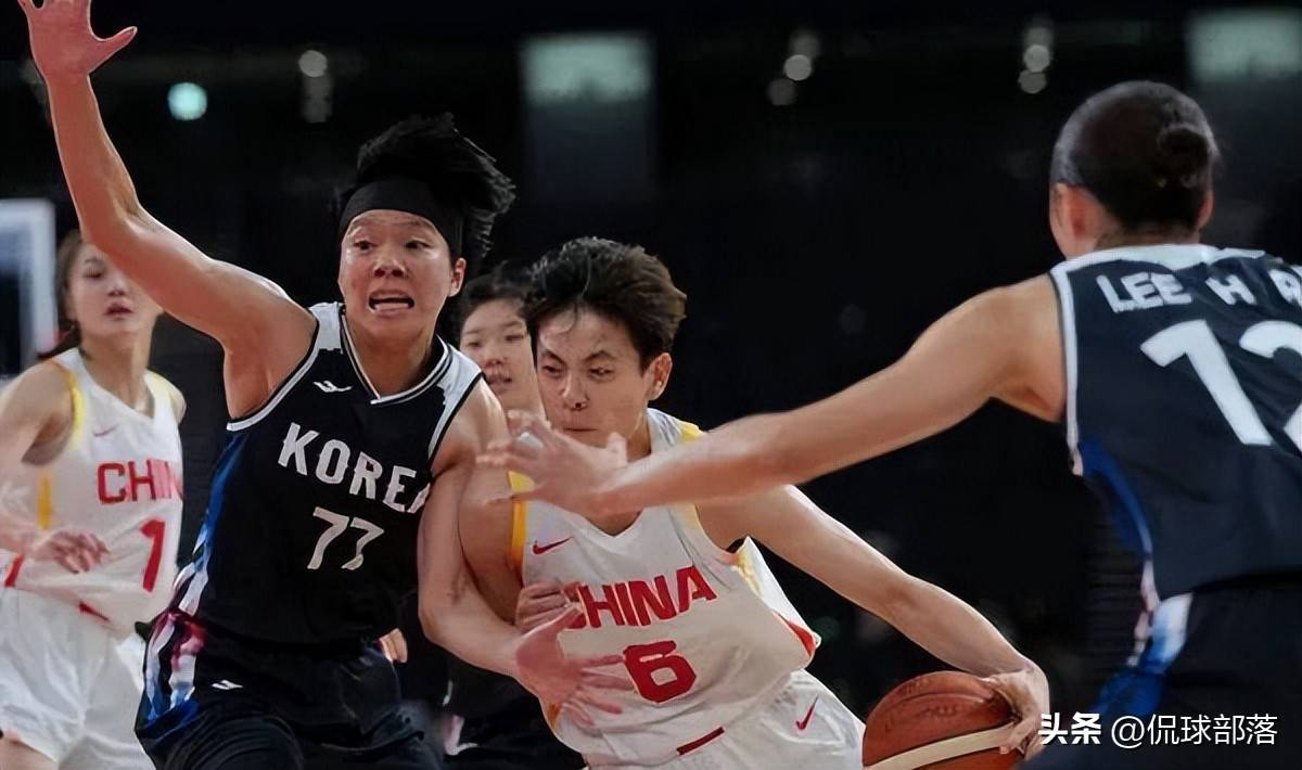 中国女篮最新决定曝光!全队写下报告,张子宇迎来首秀,5人离队