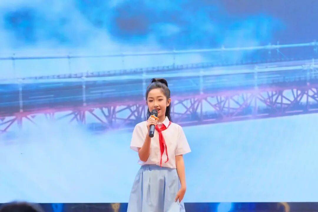 6d556edd14a58015921fb0dbe705fc8b.jpg