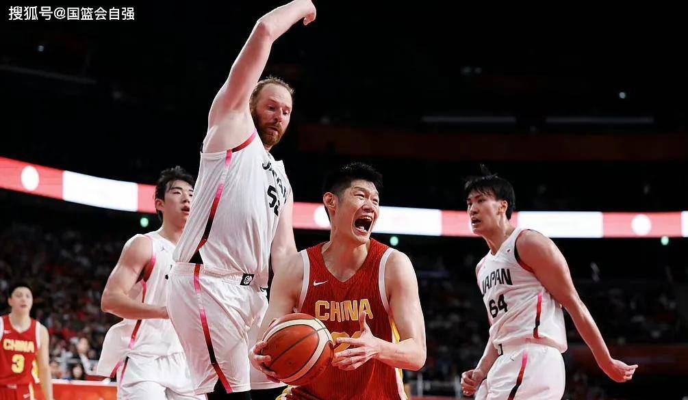 中国男篮11月份两场比赛！又要集训一个月，CBA暂停