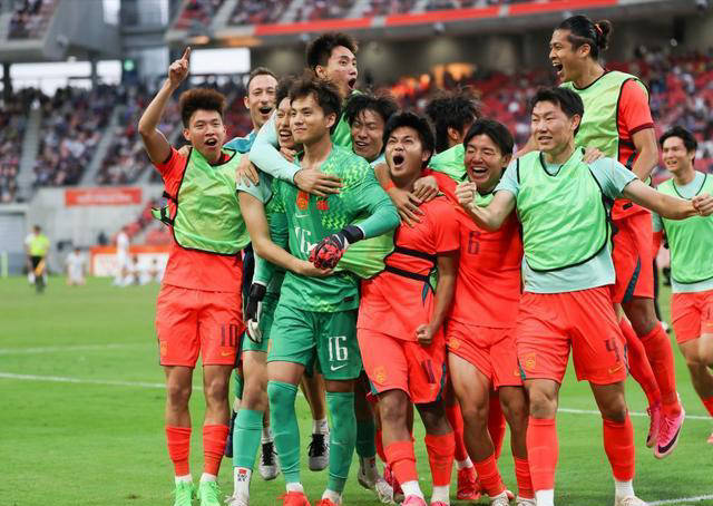 原创
            U23亚运男足斩获铜牌引发国足换血热议
