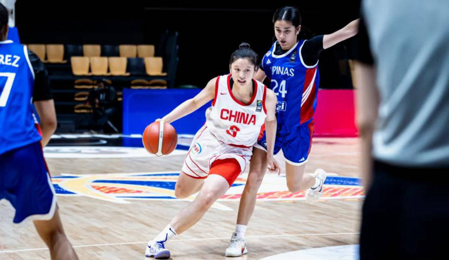 112比49大胜晋级四强！中国女篮神勇：李梦21分孙晗昀19分