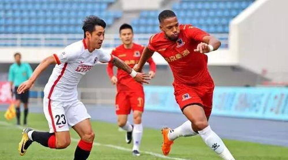 大连英博租出U19国脚曲格平，中甲难踢20分钟，自家依木兰却练成核心