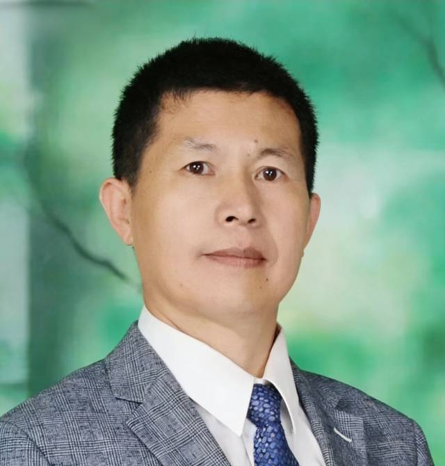 王连强——全球文化交流典范人物