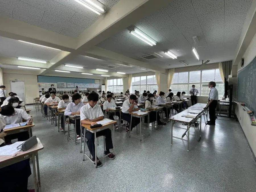 请输入图片描述 请输入图片描述
