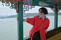 惠英红曝最红时片酬最低：无数次濒临崩溃，但都坚持下来了