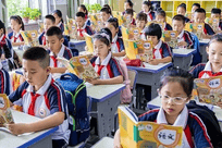 多地小学老师转教初中