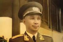 三野四名悍将为何集体不服粟裕？谭震林一句“常常粗枝大叶、战略缺少远见”，把内部矛盾撕开了