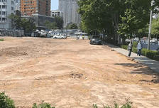 桃源地铁站铁皮围挡拆除，引市民点赞 相关单位：拟建口袋公园