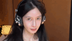 杨颖晒变装视频颜值在线！从素颜美人秒变性感御姐