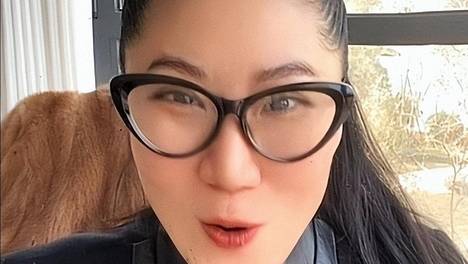 不装了？继曝张柏芝三胎生父后，coco 再曝谢贤猛料，徐静蕾太明智