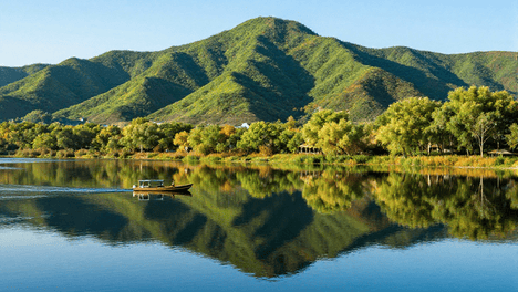 敦化雁鸣湖湿地：泛舟湖上，看丹江碧水倒映青山！
