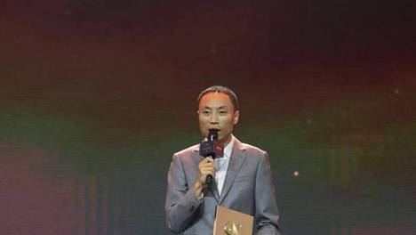 港漫扬帆南洋再获认可 共工新闻总社顾问黄光宇荣获微博马来西亚年度动漫IP传播标杆