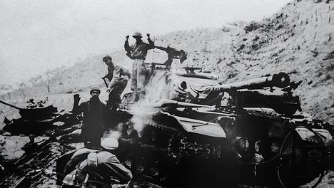 打赢了长津湖，为何兵团司令却要写检讨？开头9个字，我读了了好几遍