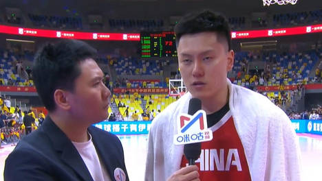 李弘权接受采访谈中国男篮惨败乌拉圭：失误频繁，期待阵容磨合