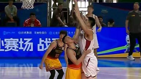 内外双核齐爆发！CBA山西94‑80江苏拿下季军，原帅6记三分杀疯了
