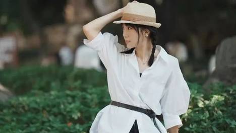 初代“超女”：因离婚翻红 为考研拒绝签约的她现在还好吗？