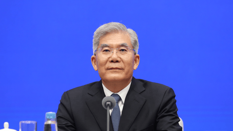 交通运输部：“十五五”期间加快新能源重卡规模化应用，建设零碳公路、水路运输通道