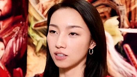一天4瓜！离婚、办灵堂、知名女星传“奶孙恋”，封杀艺人又复出