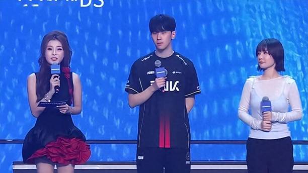 BFX击败KT晋级决赛，朱开后悔斥巨资转播德杯，大喊：还我25万