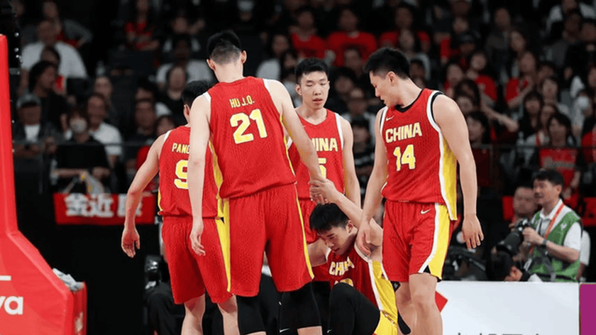 杜锋亲手掀了自己的锅：CBA是外援培训班，本土球员负责围观