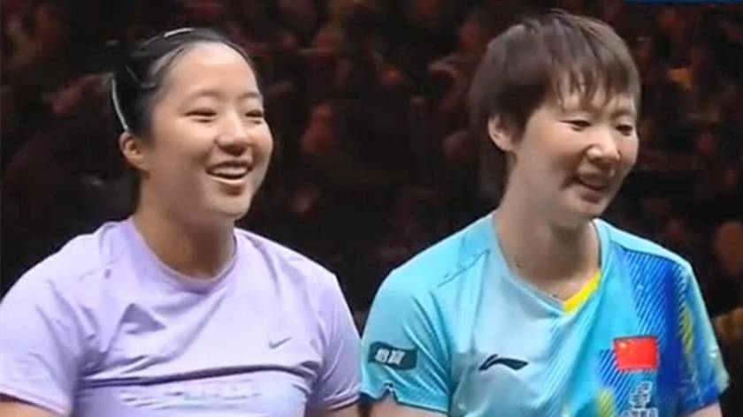 王曼昱4-0横扫申裕斌！两大隐患浮现，伤势恐加重，对阵张本美和悬了