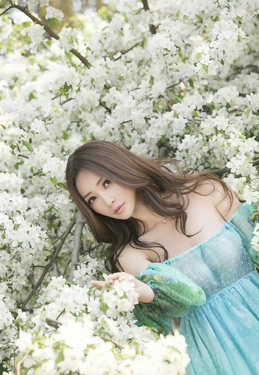 柳岩写真 宇宙美女馆独家呈现