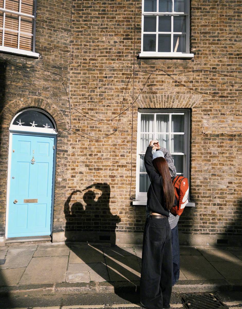 沈梦辰晒合照卡点为杜海涛庆生 两人比心超有爱