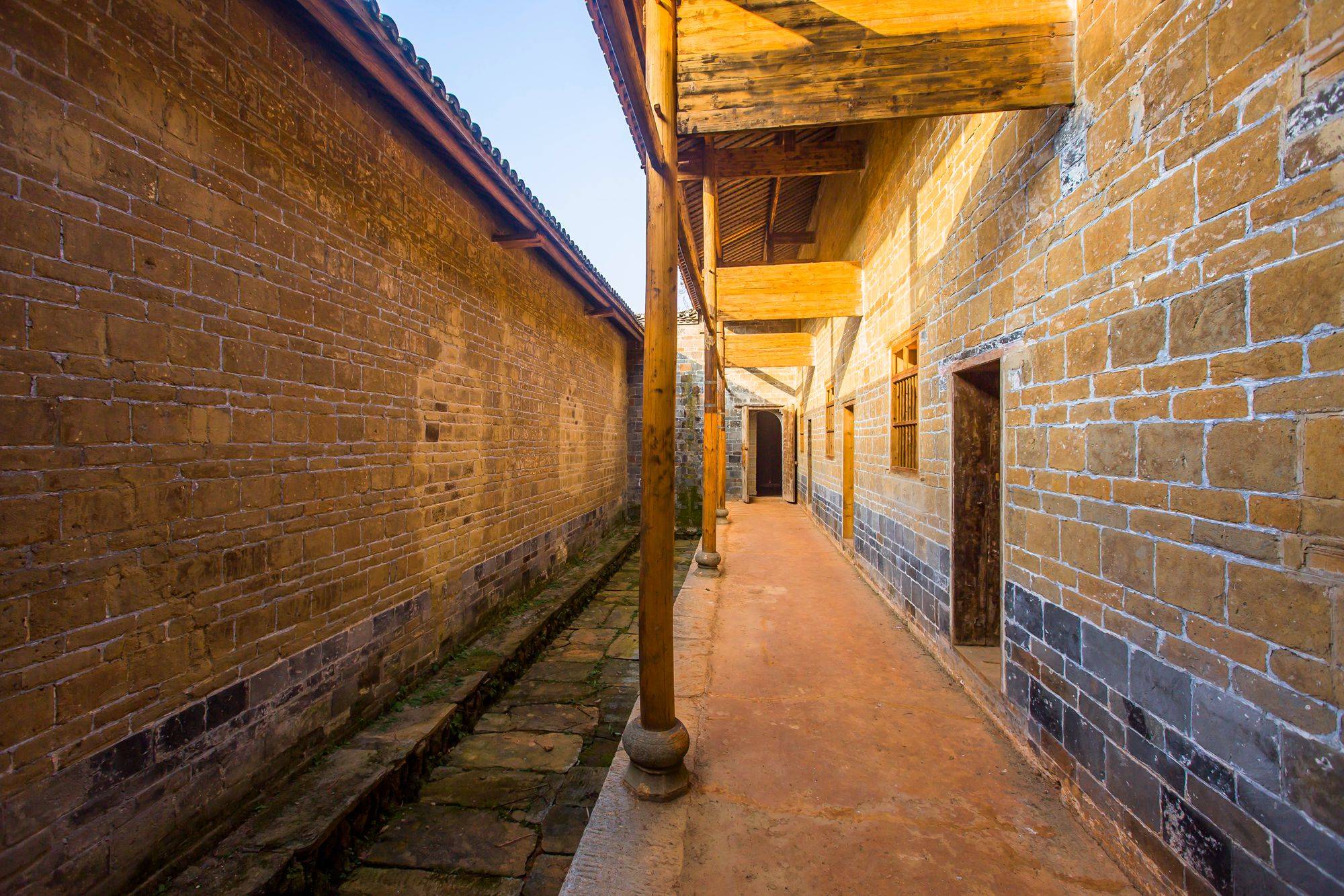趾凤养英山庄,历史悠久,是一处珍贵的建筑文化遗产 趾凤养英山庄,历史悠久,是一处珍贵的建筑文化遗产