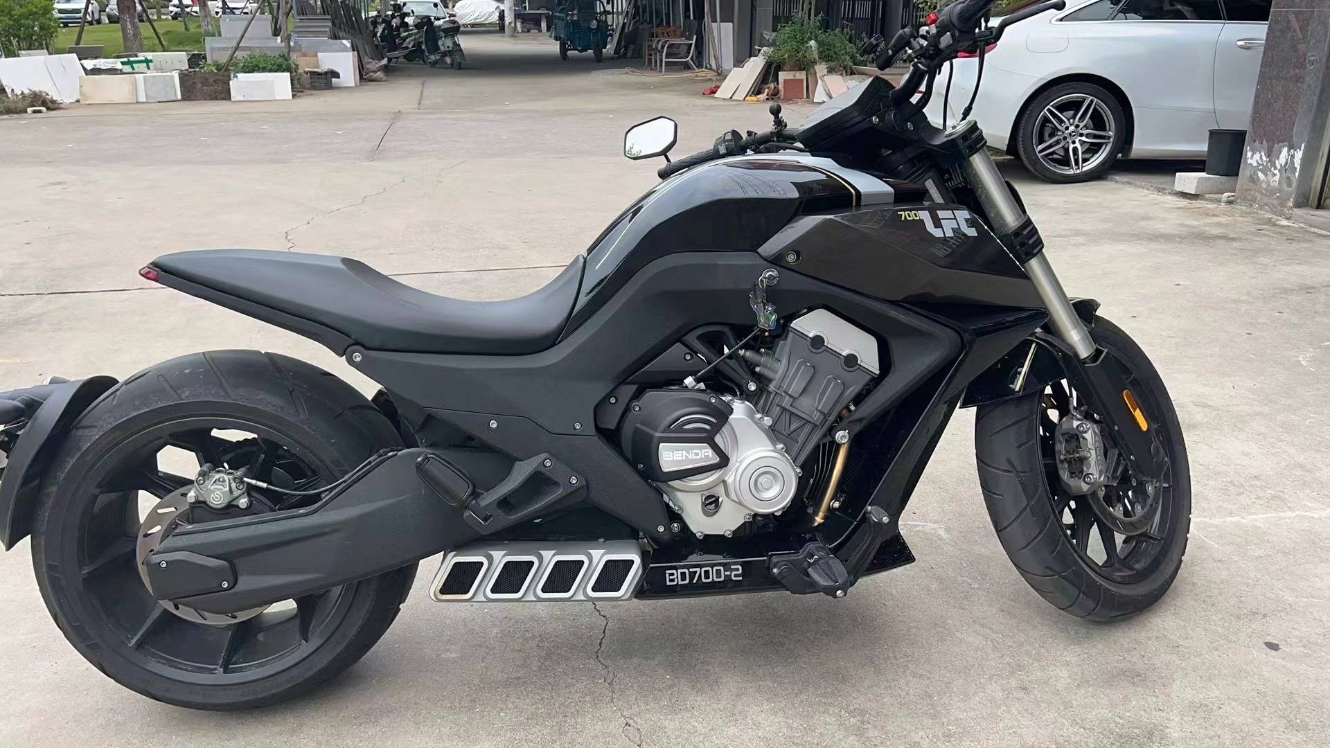 关于奔达燎700没有刹车追尾事件