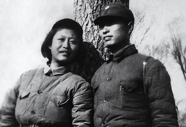 彭雪枫将军母亲图片