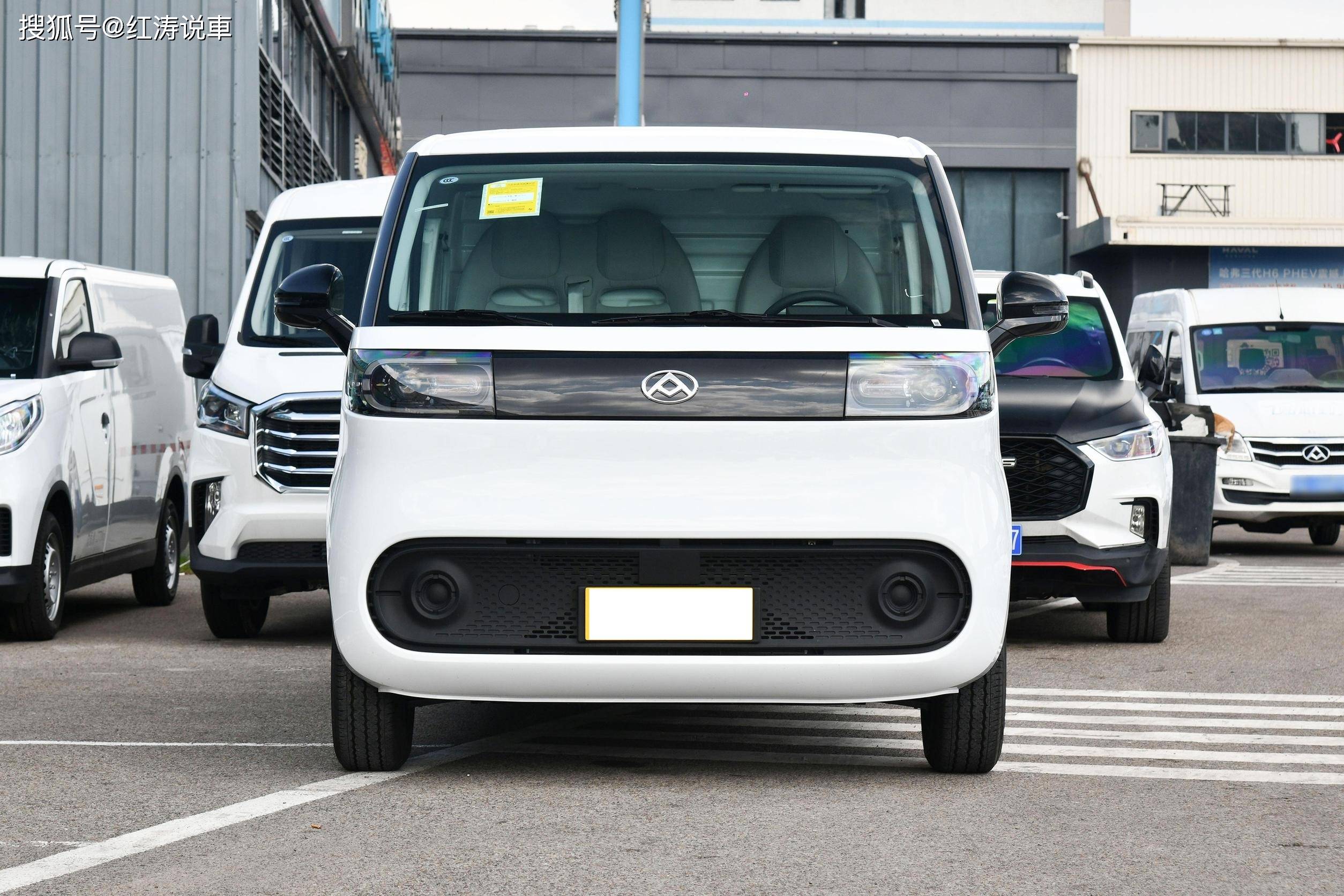 大通大拿v1长轴版上市,纯电动微面,续航320公里,售16.98万元起
