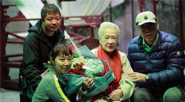 秦怡去世:逼婚,家暴,背叛,丧子……百岁人生全是诛心劫难_金焰_金捷