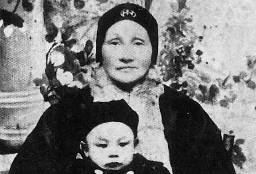 她两次经历丧夫丧子之痛,23岁还俗再嫁,生下儿子成为民国总统_王采玉