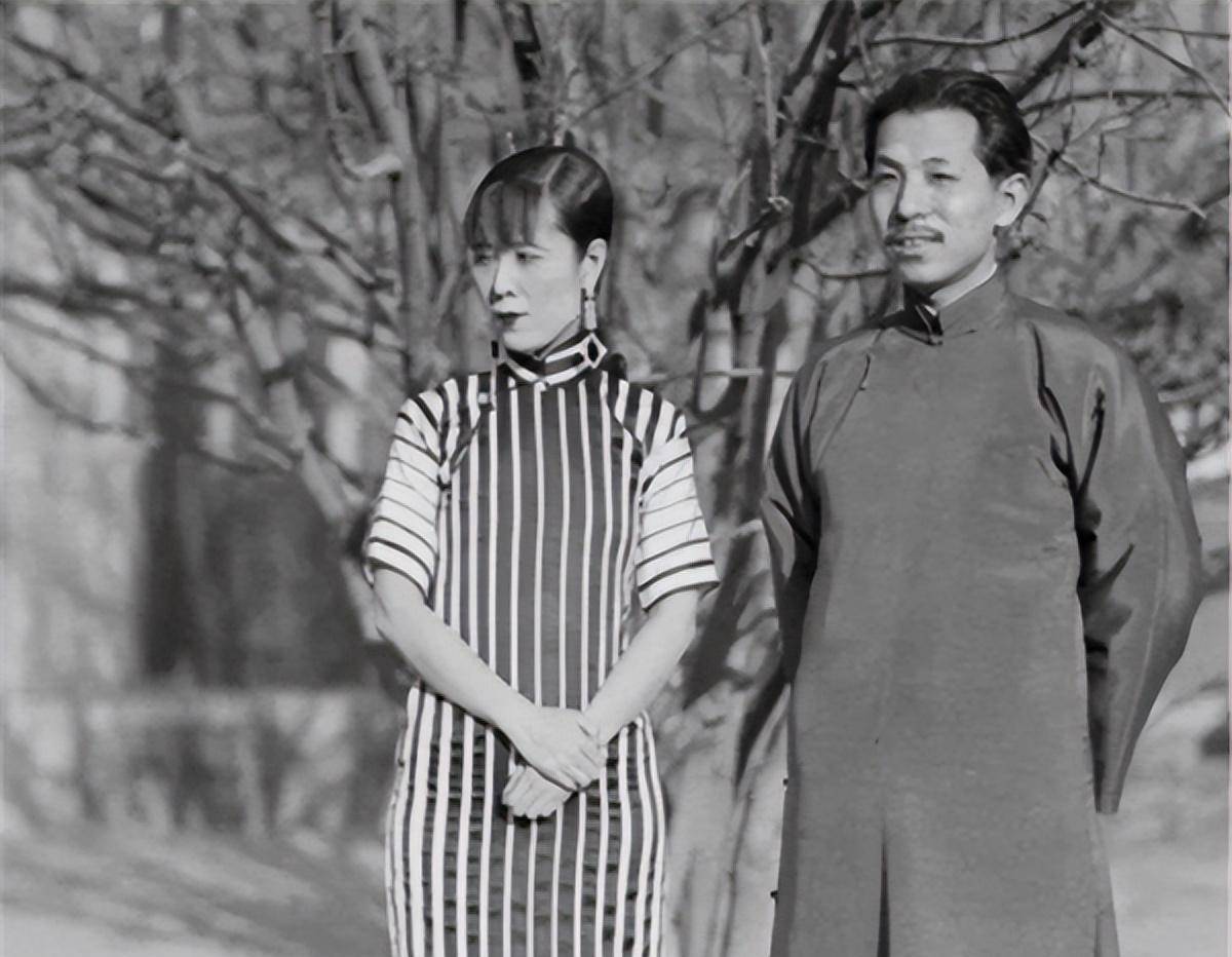 每当看见女儿时,于凤至的父亲就坚信,她一定会嫁给一个良人.