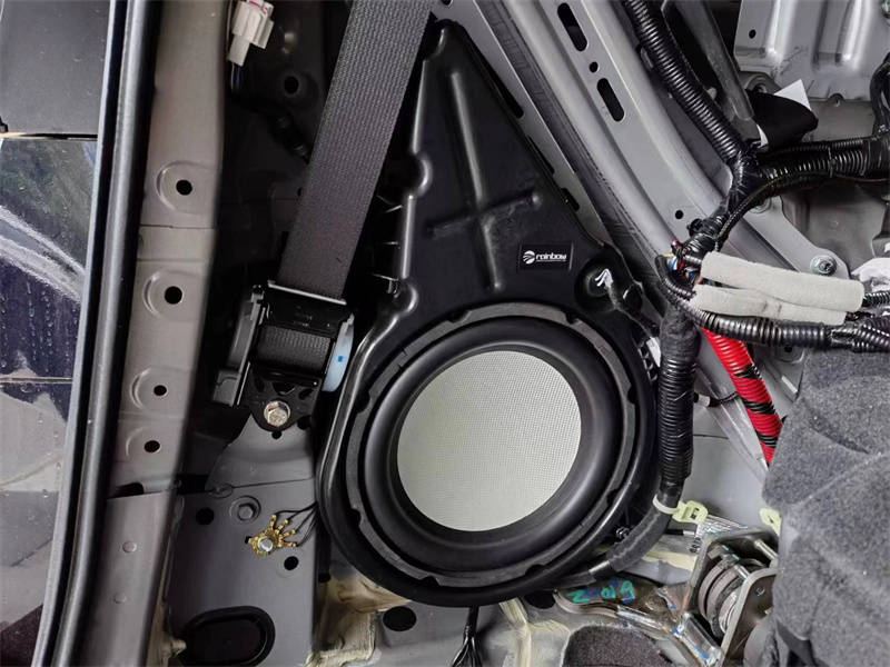 炫彩美观的全景环绕音响 武汉歌德本田奥德赛汽车音响改装