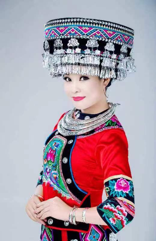 星公益2024年少数民族春节联欢晚会 圆满成功