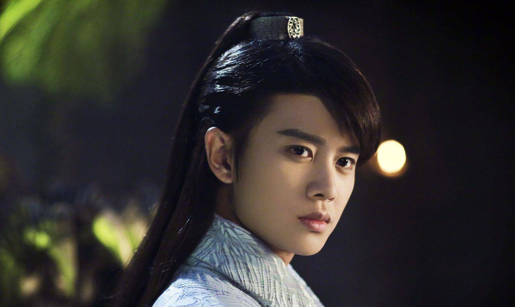 任嘉伦# 出演过的几部电视剧,你最喜欢哪个角色?_狄仁杰_蓝焰_时尚