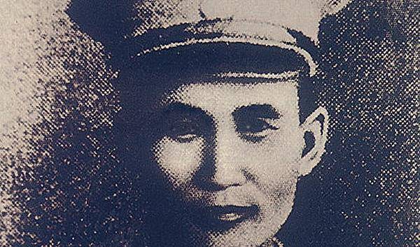 此人抢50多支枪10多匹骡马,创建一根据地,若不牺牲必有大作为_刘志丹