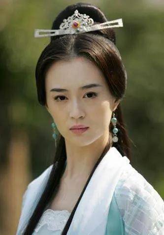 亮末出茅庐而知天下大事的本事,是如何积累的_黄承彦_刘表为_黄月英