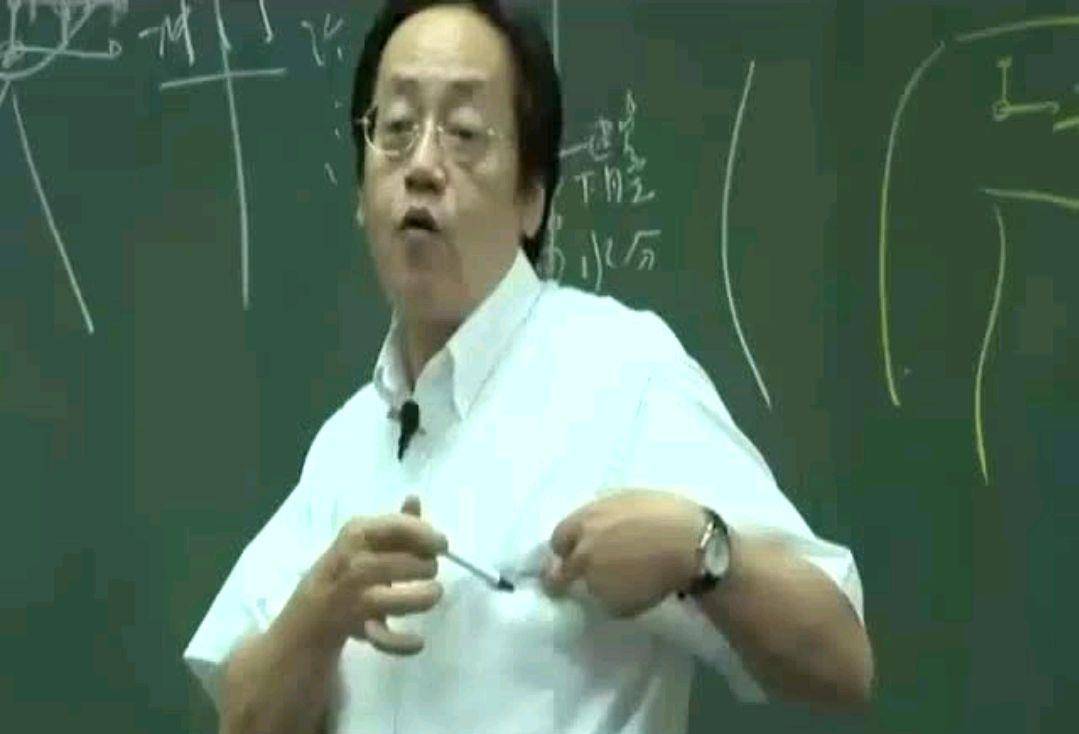 中医奇才倪海厦,精通五术,医名远播海外,深受中医爱好者的爱戴_经方