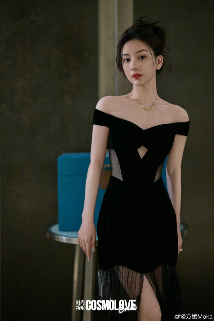 方媛再登杂志封面,身材颜值均在线,温柔甜美气质超群_郭富城_个人