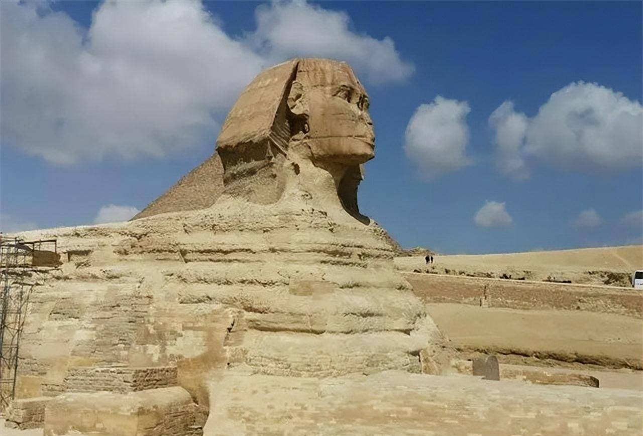 胡夫金字塔为何一直令人着迷?_古埃及_石块_建筑