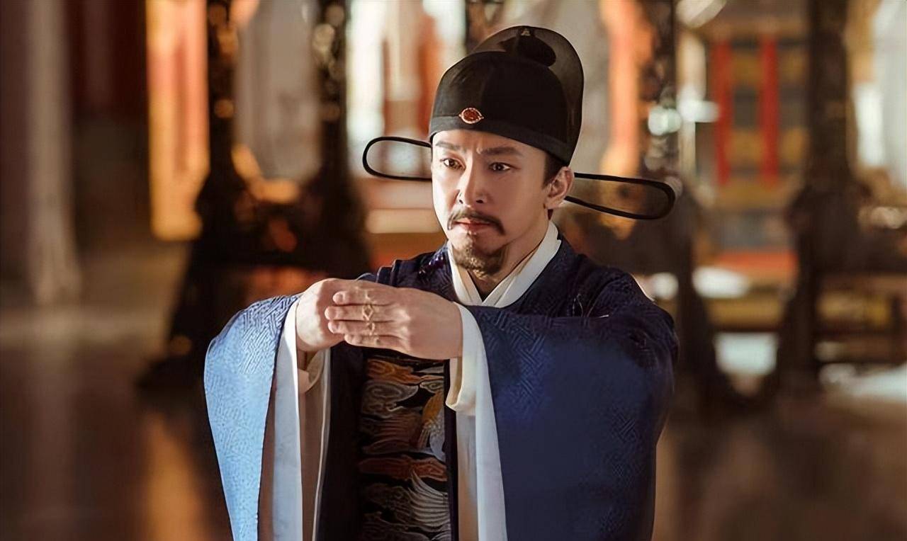 嘉靖三十二年,杨继盛以《请诛贼臣疏》上书弹劾严嵩,历数严嵩"五奸