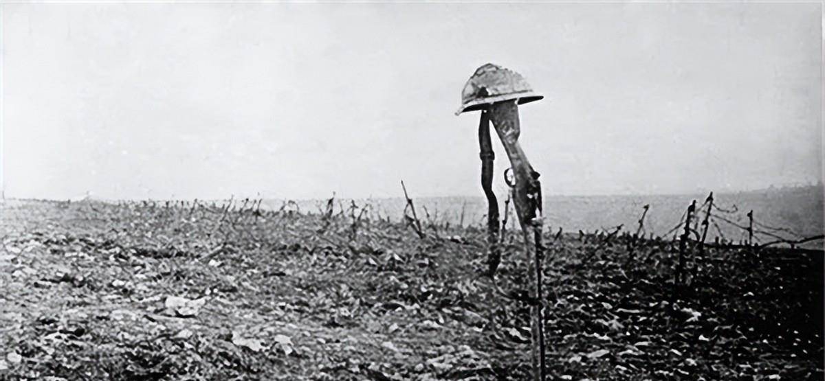 147名士兵被大炮炸翻的泥土活埋在战壕里,3年后才被发现_法国_凡尔登