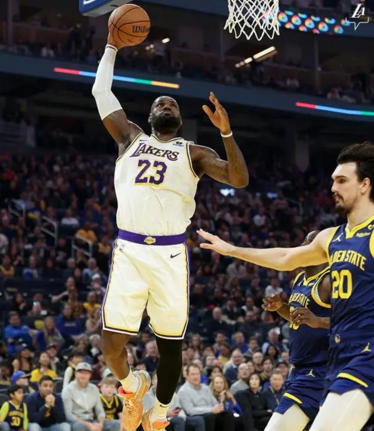 湖人勇士史诗级别对决 湖人收获未来争冠机会_比赛